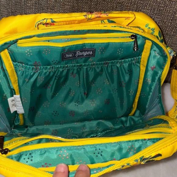 BNWOT Yellow Floral Quilted Ranger Crossbody Bag by LUG - Picture 7 of 10